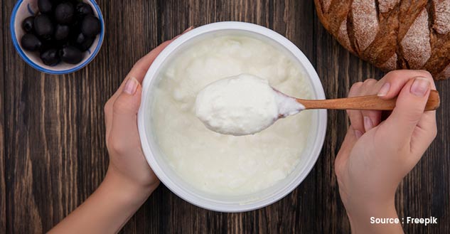 Avoid-Curd-in-Monsoon-as-Per-Ayurveda