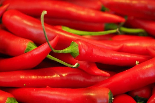 लाल मिर्च करे मांसपेशियों के दर्द को दूर