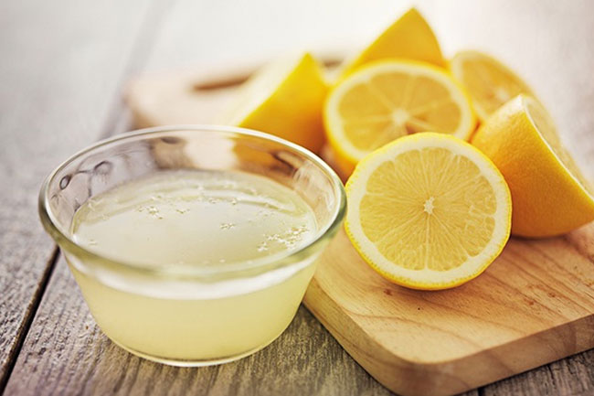 नींबू और सेंधा नमक (Lemon and Rock Salt)