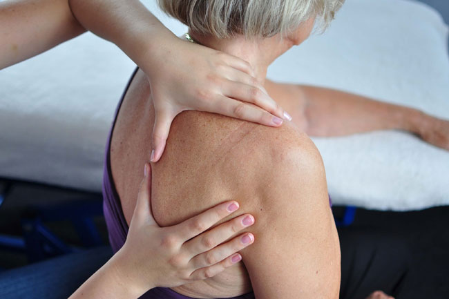 मसाज (Massage)