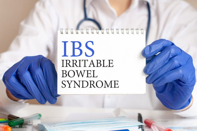 इरिटेबल बॉवेल सिंड्रोम के लक्षण (Symptoms of Irritable Bowel Syndrome)