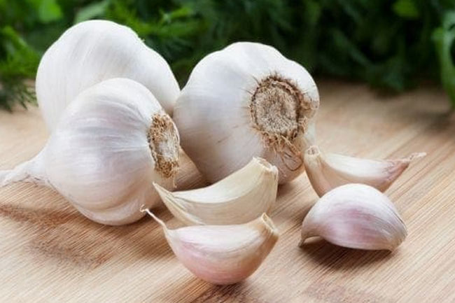 लहसुन से करें सीने में दर्द को दूर (Garlic for Chest Pain in Hindi)