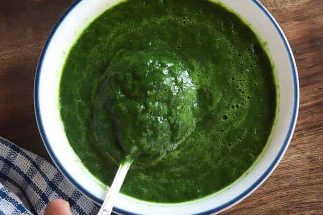4. पालक (Spinach)