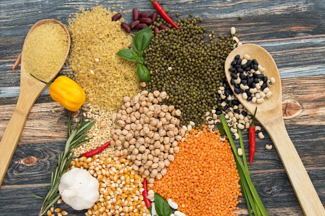 दाल और फलियां (Pulses and Lentils)