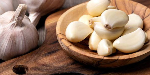 Home-Remedies-to-Cure-Tooth-Infection