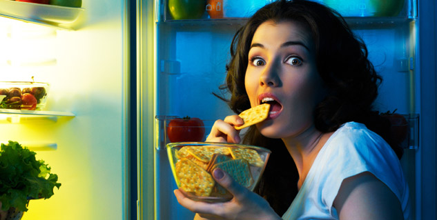 causes of night cravings