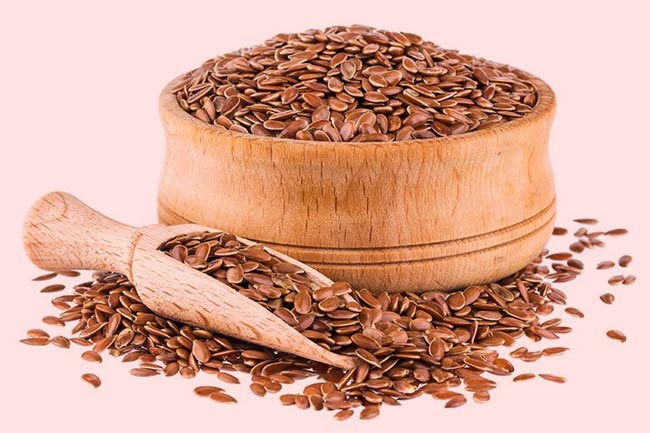 1. अलसी के बीज बढाए एस्ट्रोजन हॉर्मोन