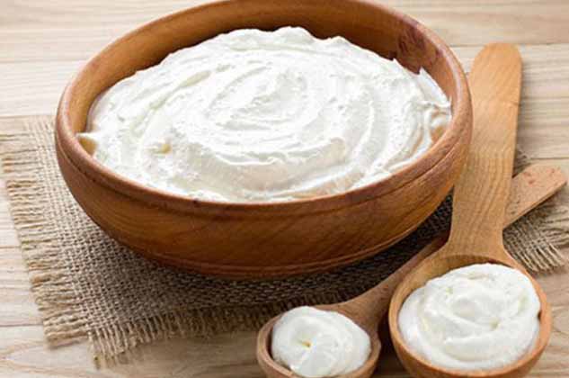 mayonnaise-for-split-ends