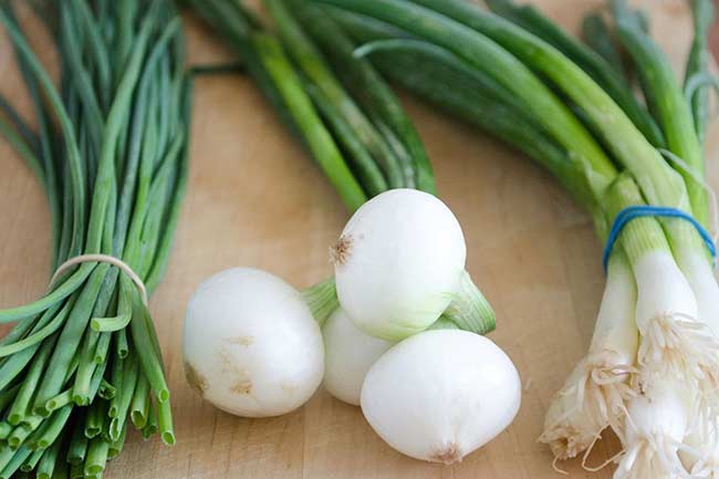 5. हरा प्याज (Green Onion)