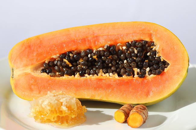 4. पपीता (Papaya)