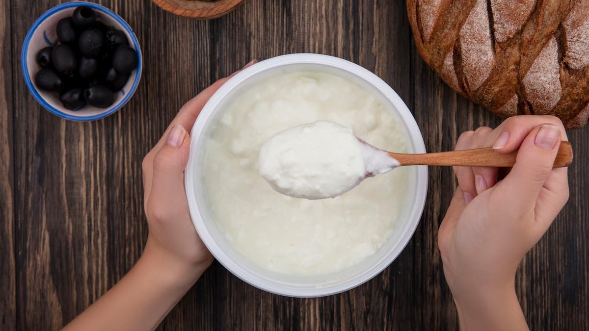 Can-we-eat-curd-in-thyroid