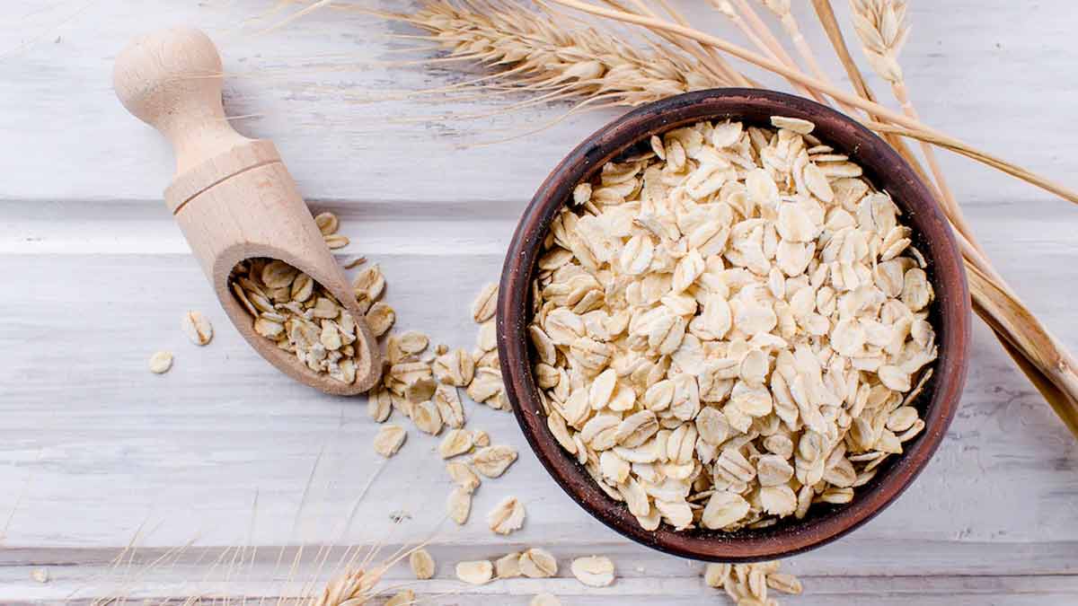 how-to-use-milk-oats-for-skin