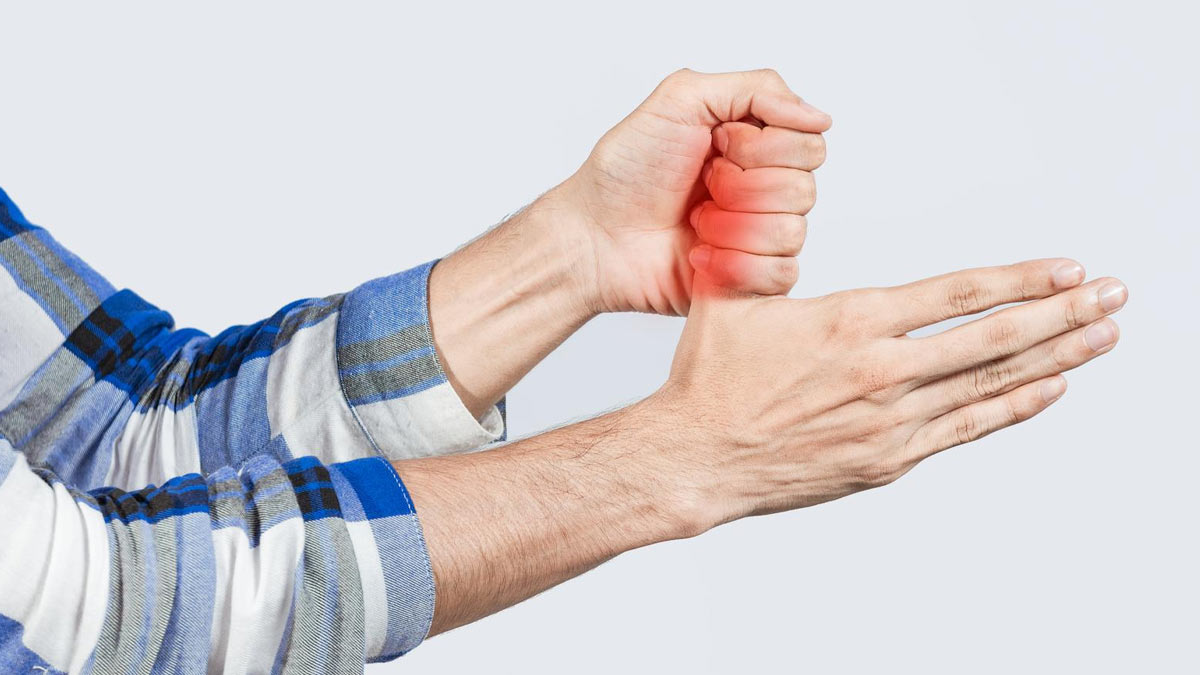 What Is Split Webbing Injury