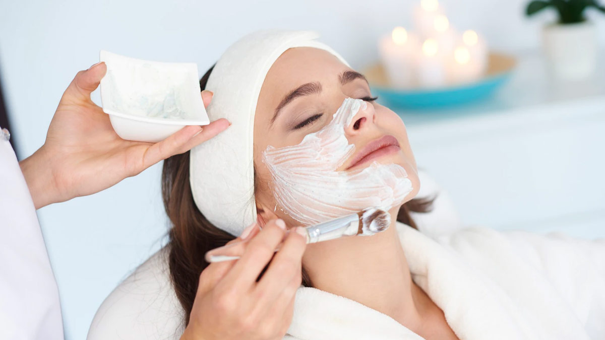 Multani Mitti And Curd Benefits For Face