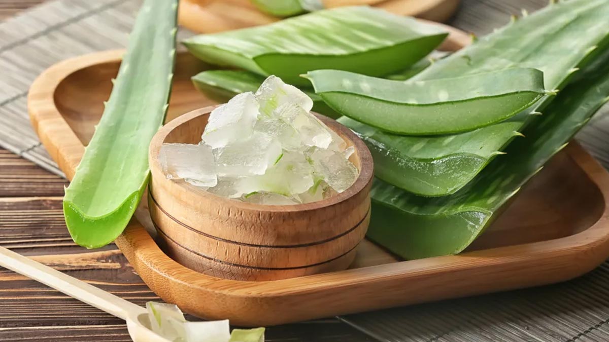 aloe vera for puffy eyes