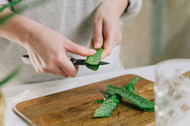 Raw aloe vera