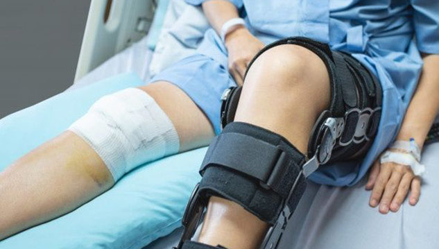 Knee-Replacement-Surgery