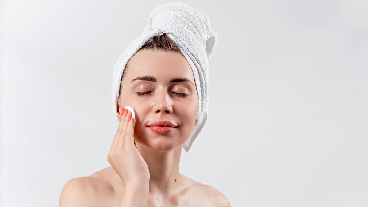 Washing Face With Besan Benefits