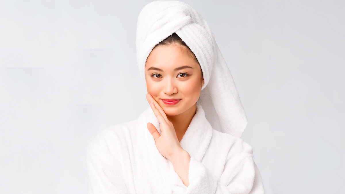 Benefits Of Bathing With Milk Water in Hindi