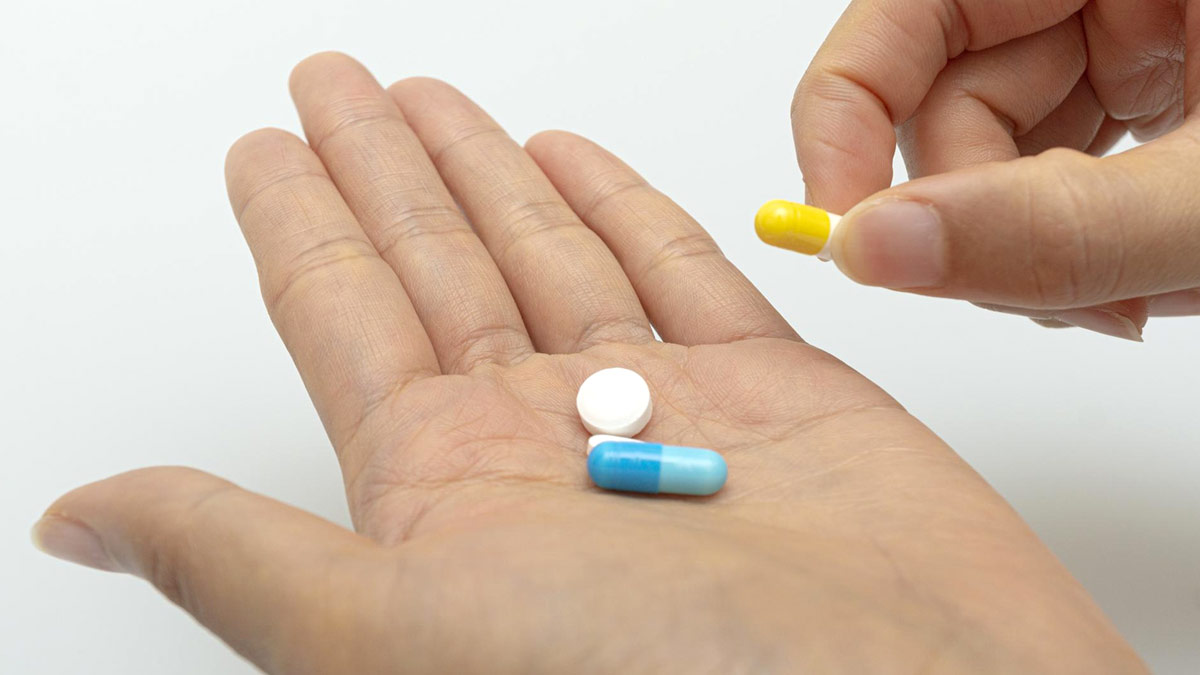 Side Effects of Taking Too Much Painkillers