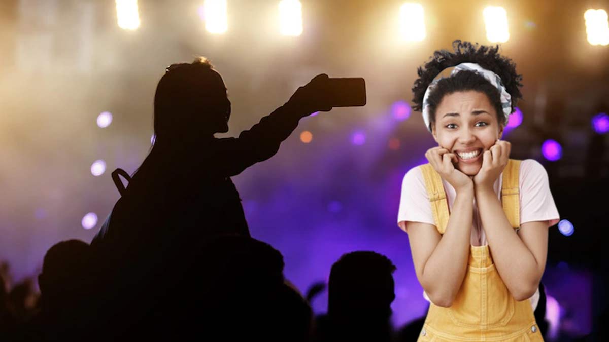 क्या आप भी किसी नेता या सेलिब्रिटी को 'भगवान' की तरह मानते हैं? कहीं ये Celebrity Worship Syndrome तो नहीं