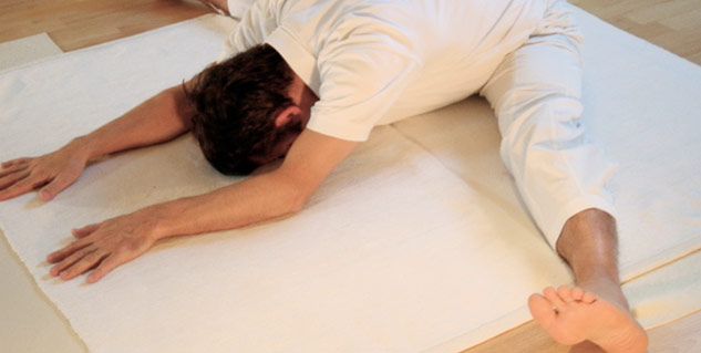 Wide-Angle Seated Forward Bend (Upavistha Konasana)