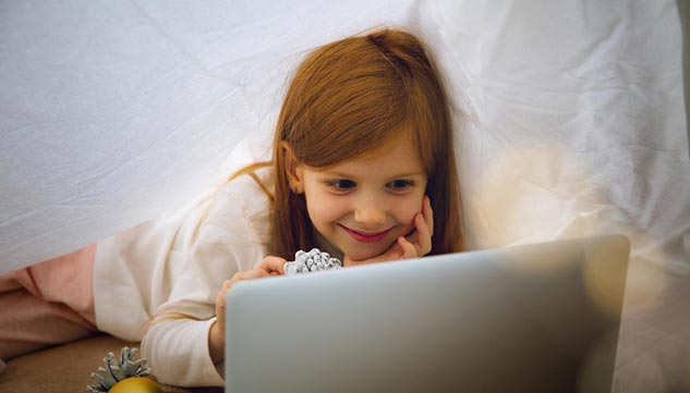 Helping kids manage friends online2