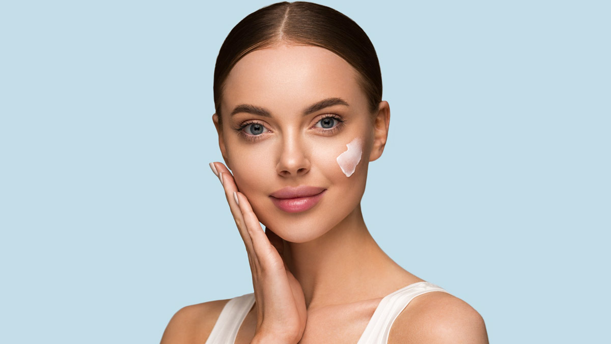 Skin-Care-Tips-While-Travelling-in-Summer