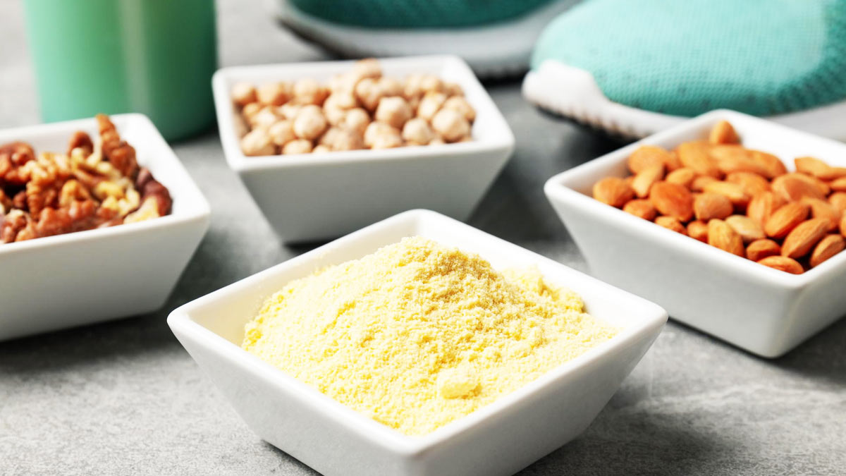 Dry Fruits Powder With Milk Benefits In Hindi