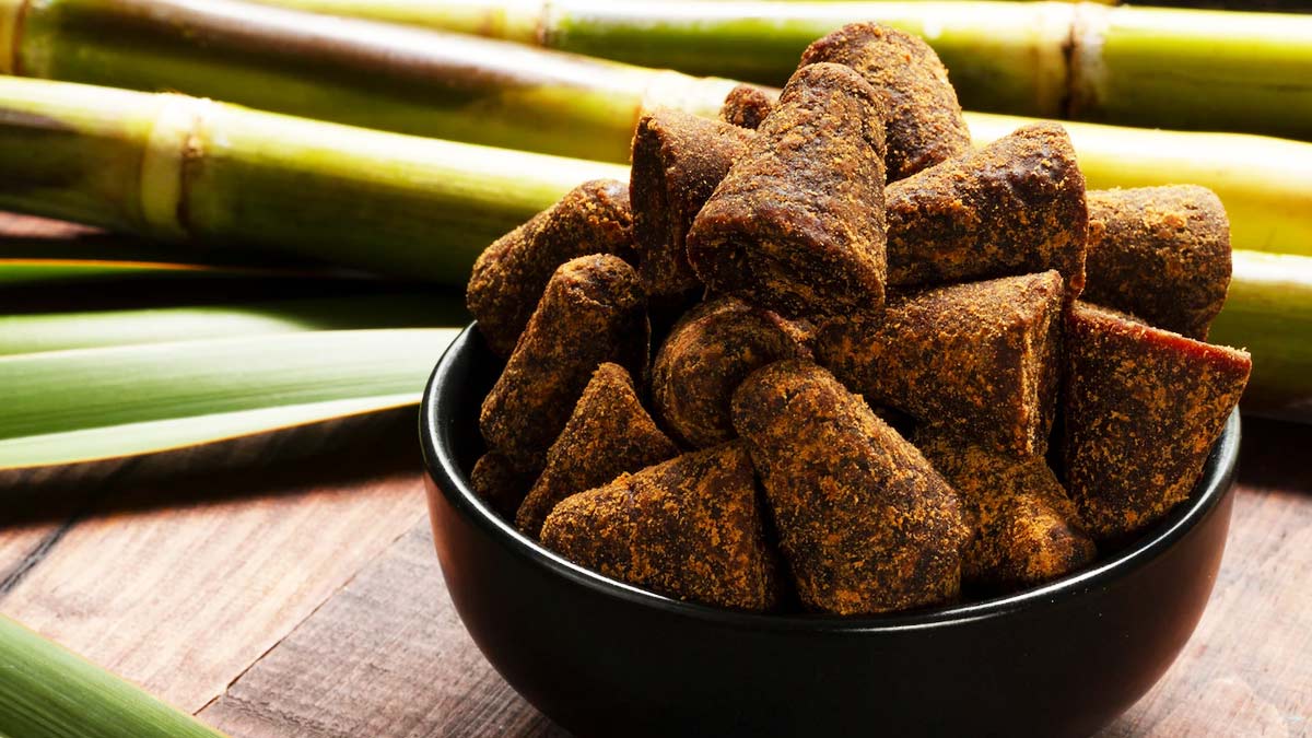 Jaggery-Gud-can-save-you-from-the-harmful