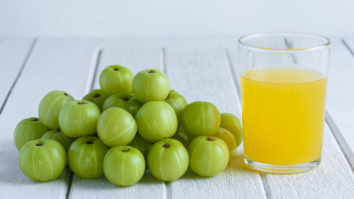 Amla And Lemon Juice Benefits For Hair