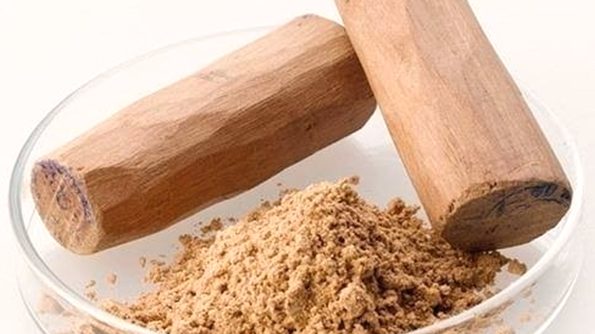sandalwood paste for face
