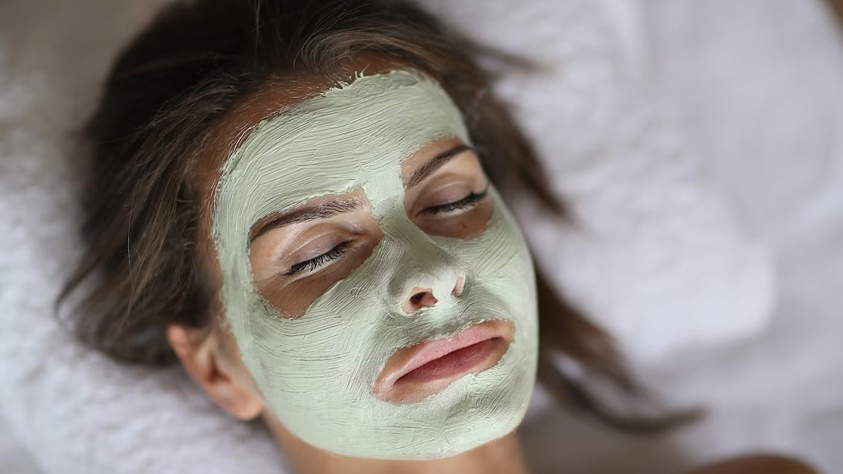 multani mitti face pack for oily skin in hindi