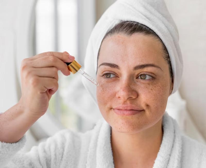 Tea-Tree-Oil-For-Acne-Scars