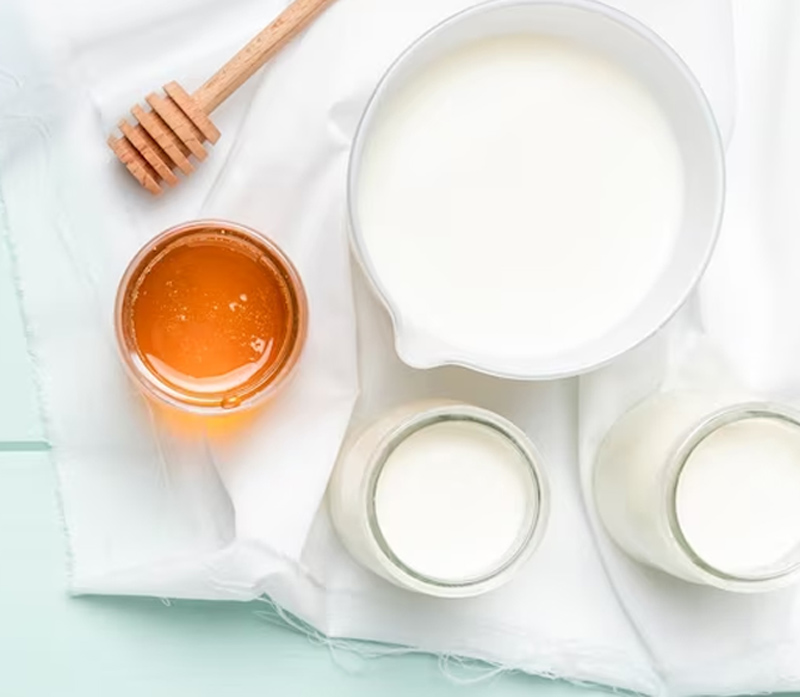 curd-honey-hair-mask