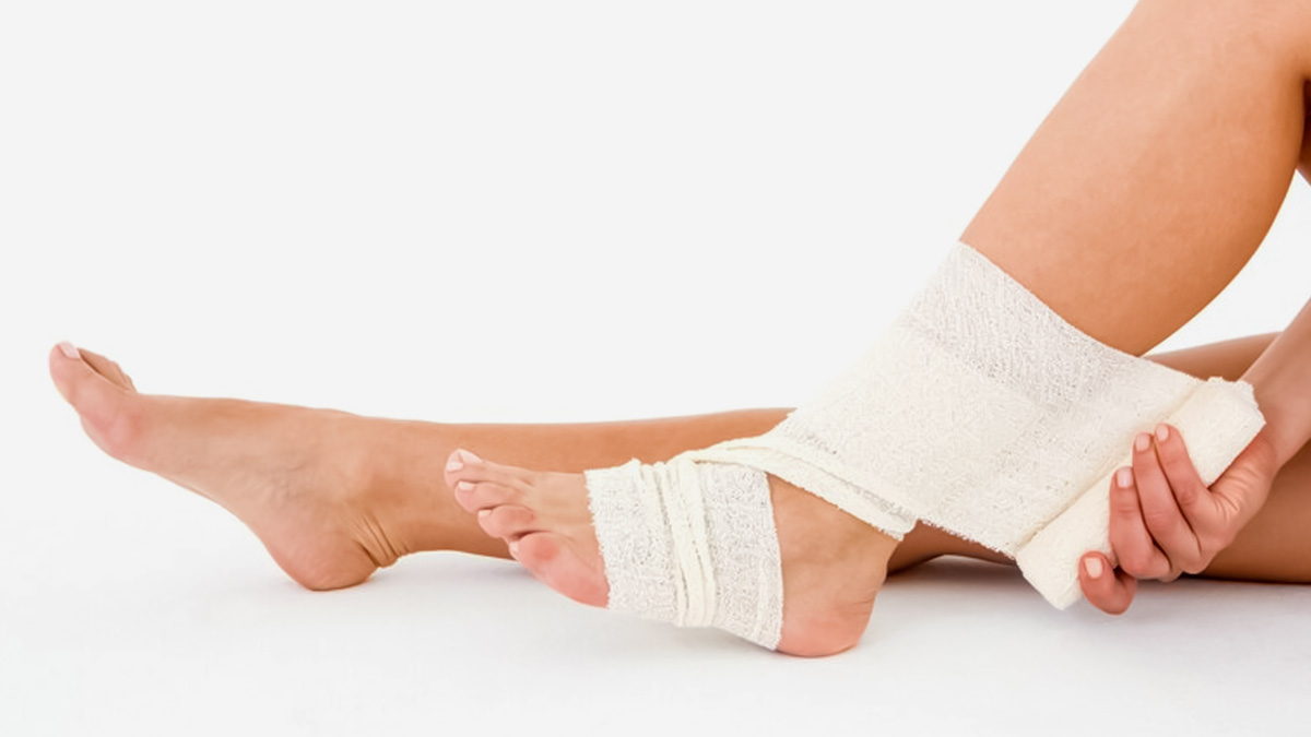 Compression-Natural-Ways-To-Heal-Sprained-Foot