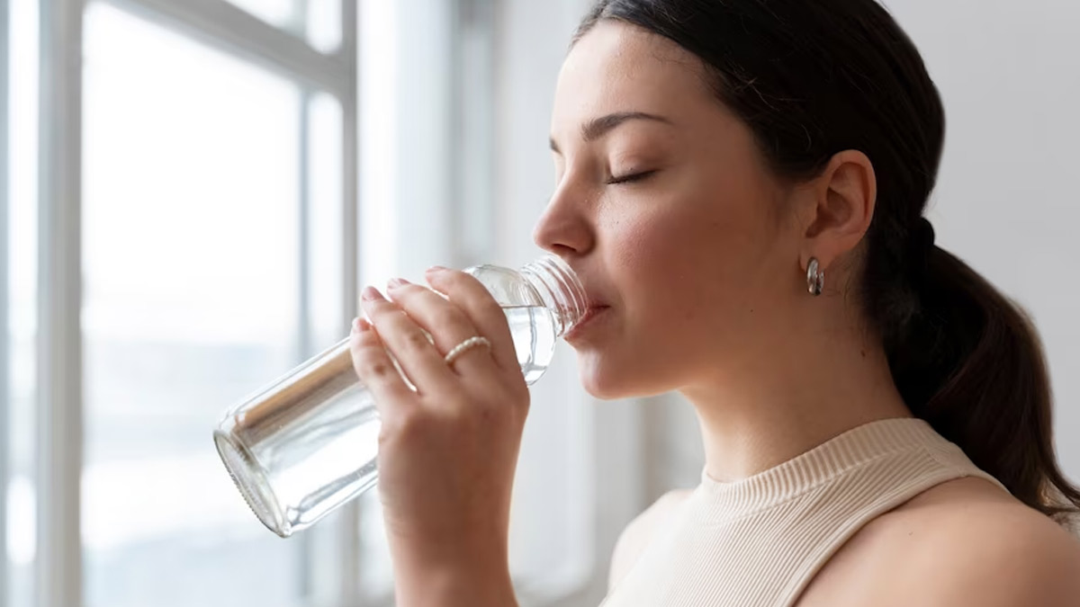 Water Consumption: Expert Explains How You Can Find The Right Balance For A Healthier You