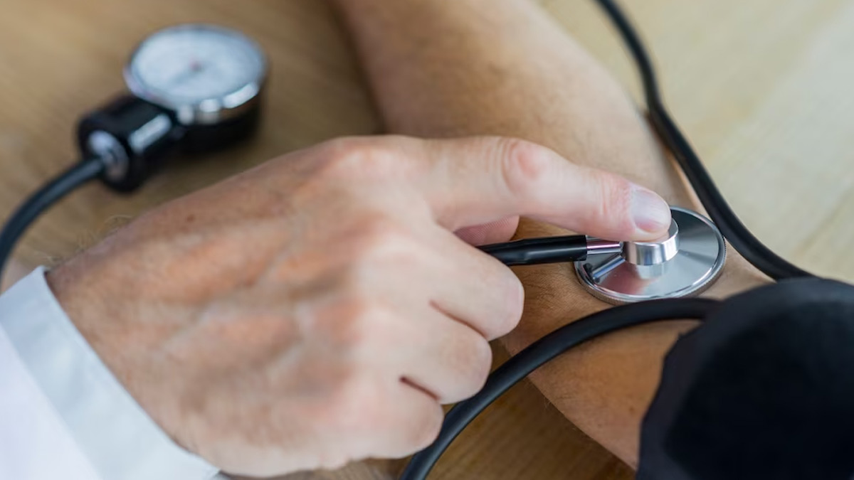 Effective tips to manage hypertension in winters