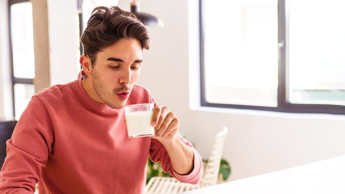 benefits of milk cashew and honey