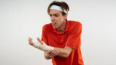 Struggling With A Sports Injury? 4 Kinds Of Therapy To Help You Recover Faster