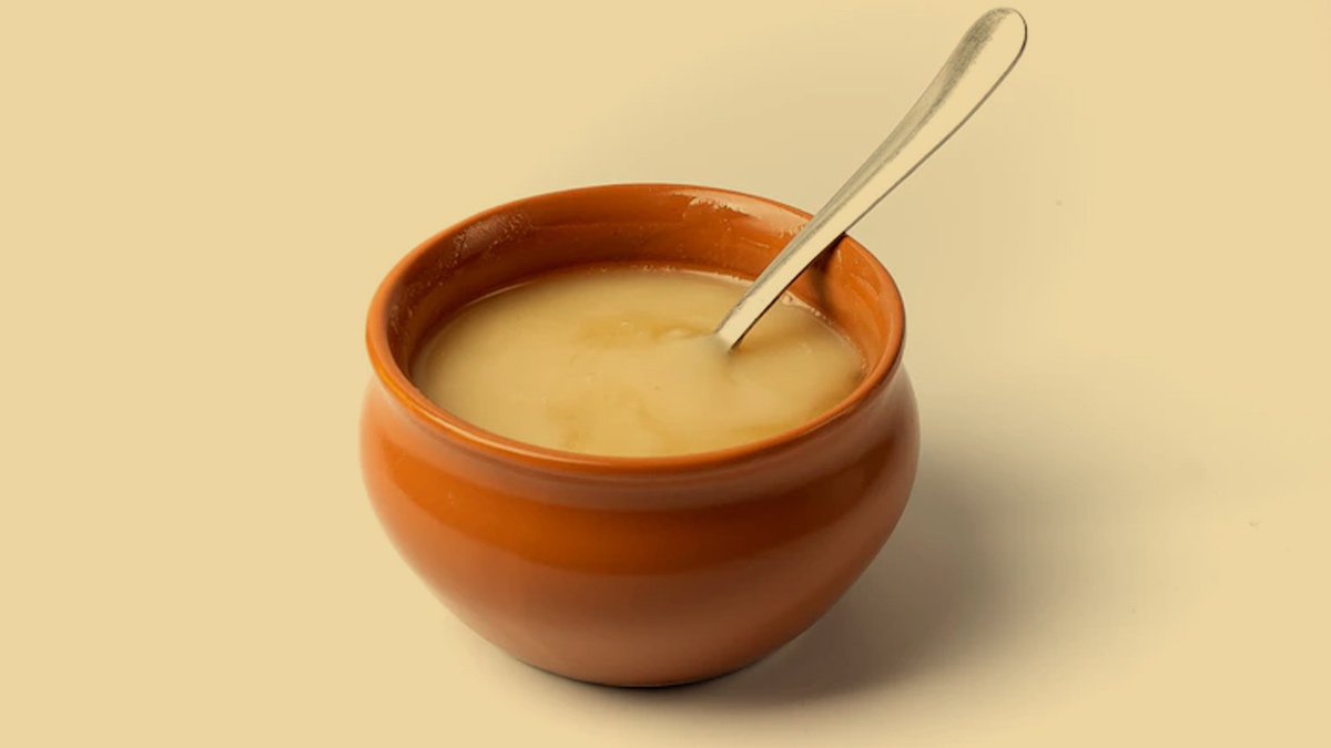 How to Apply Desi Ghee on Face