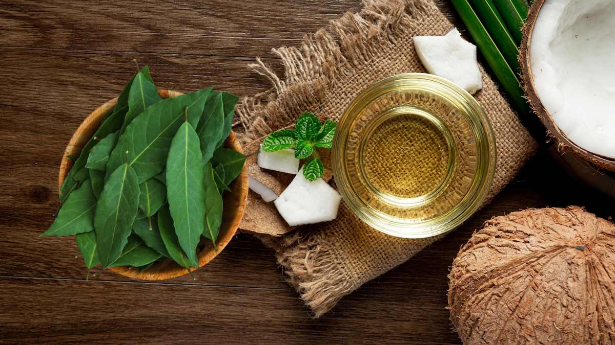 Dandruff-Ke-Liye-Curry-Leaves