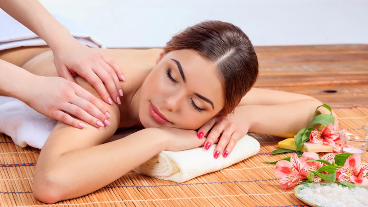body massage with coconut oil