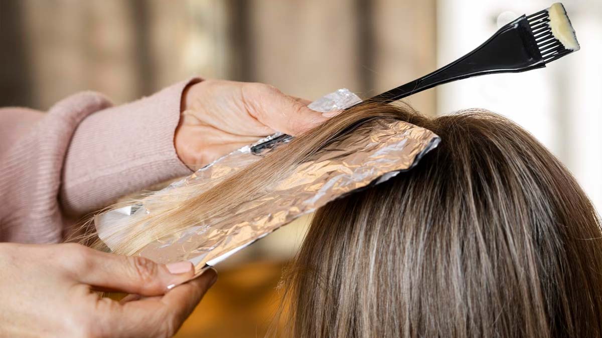 how to apply methi hair colour