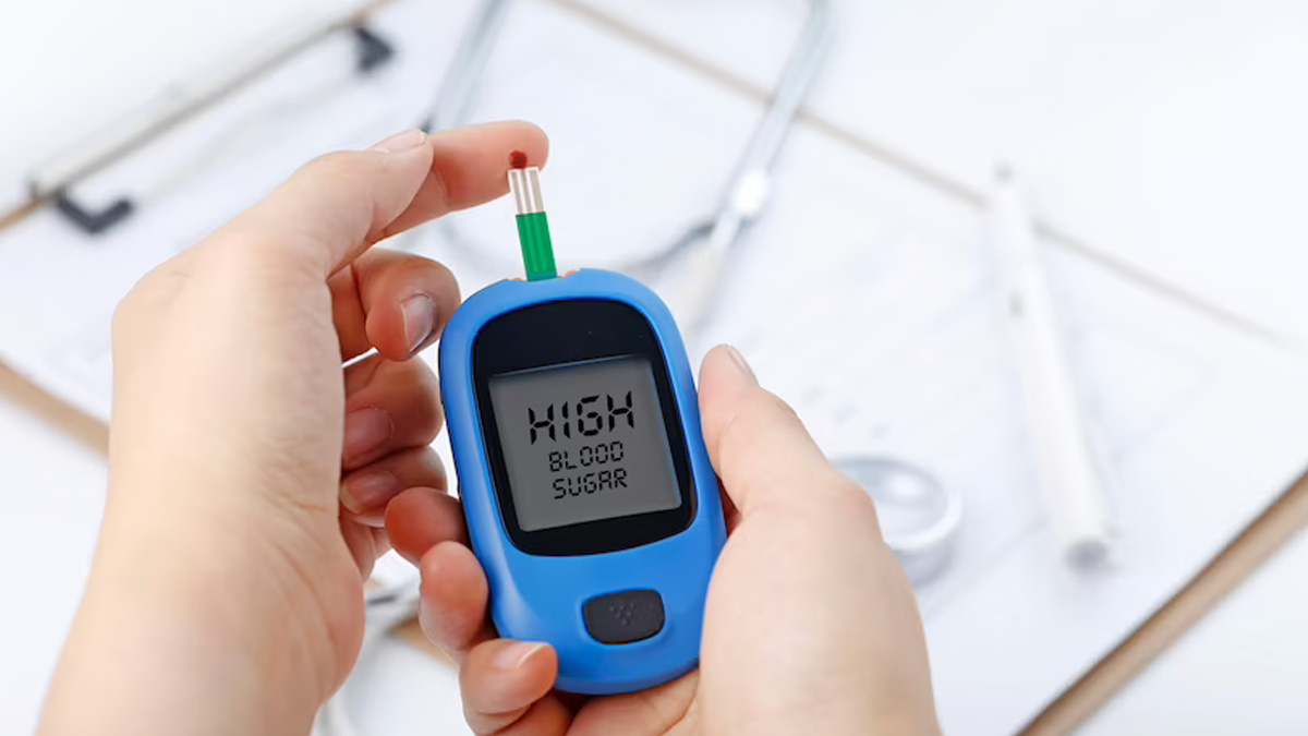 From Increased Hunger To Fatigue: Expert Lists Signs Of Uncontrolled Blood Sugar Levels