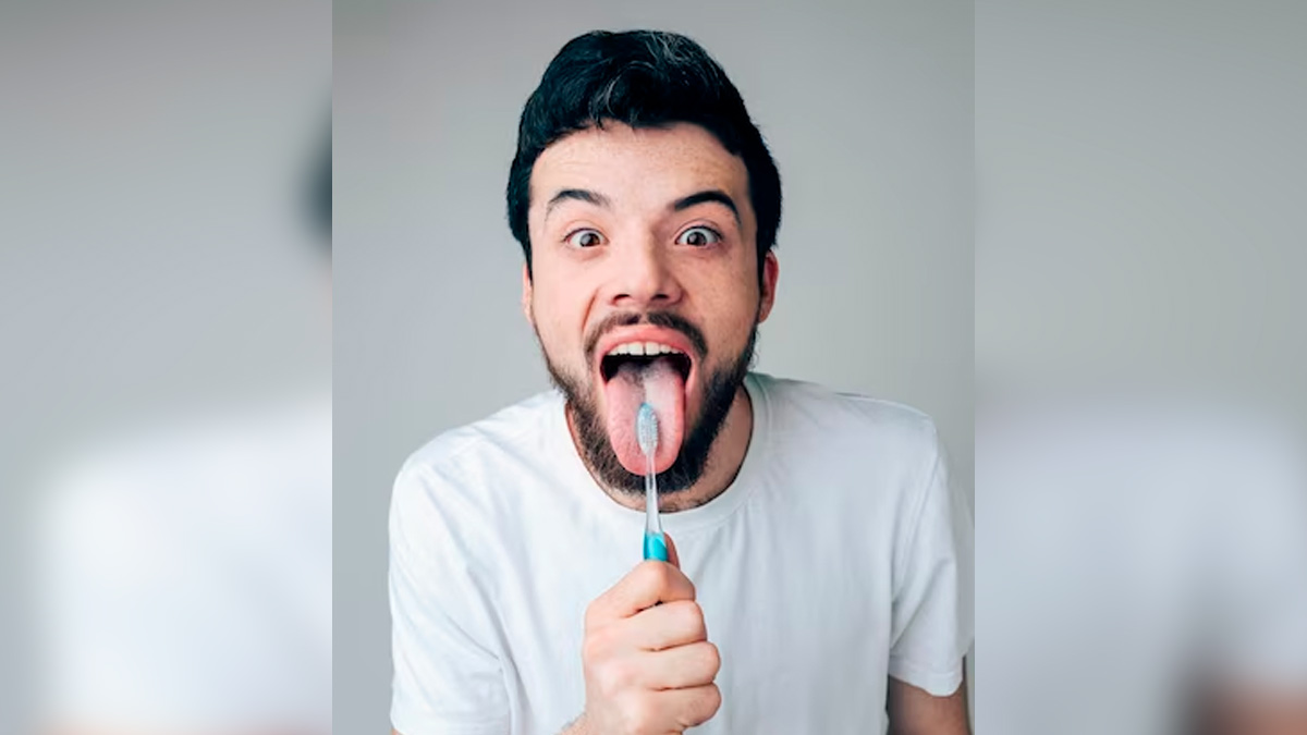 Tongue-Scraper-Bad-Breath