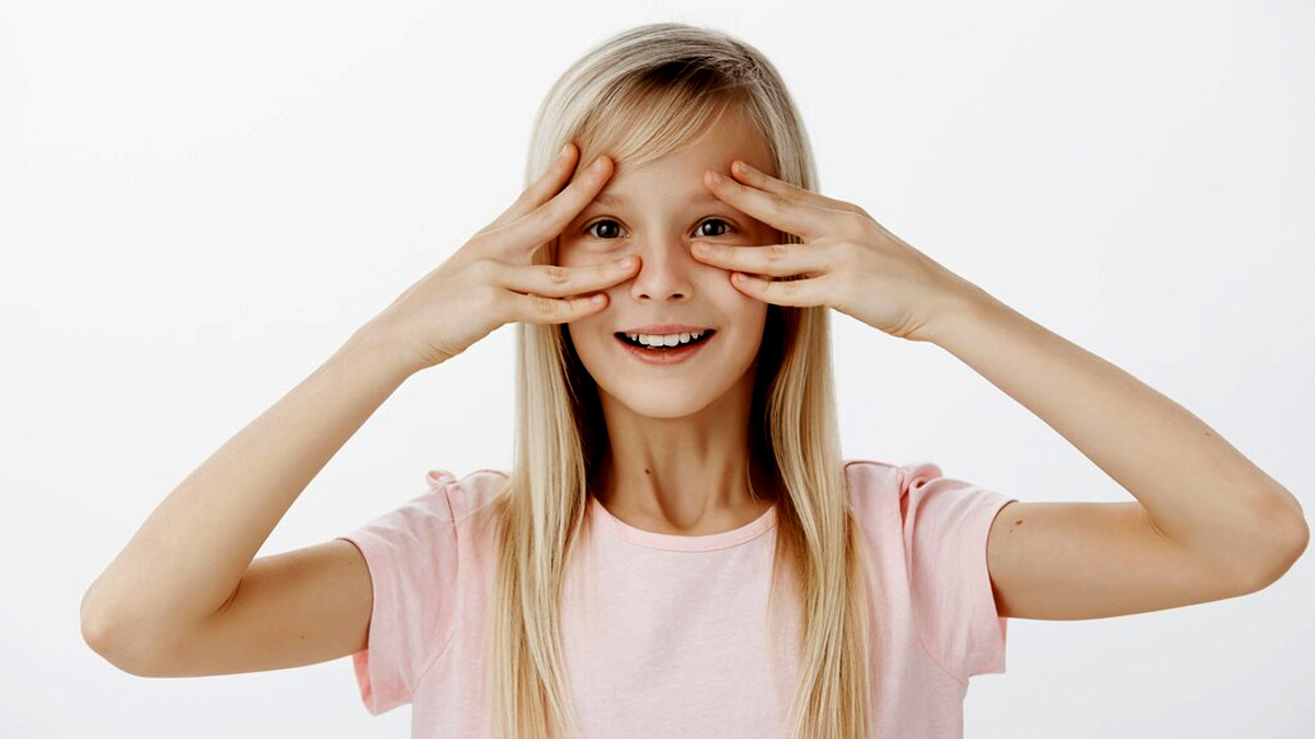 Yoga-And-Eye-Exercises-Benefit-Vision-Of-Children