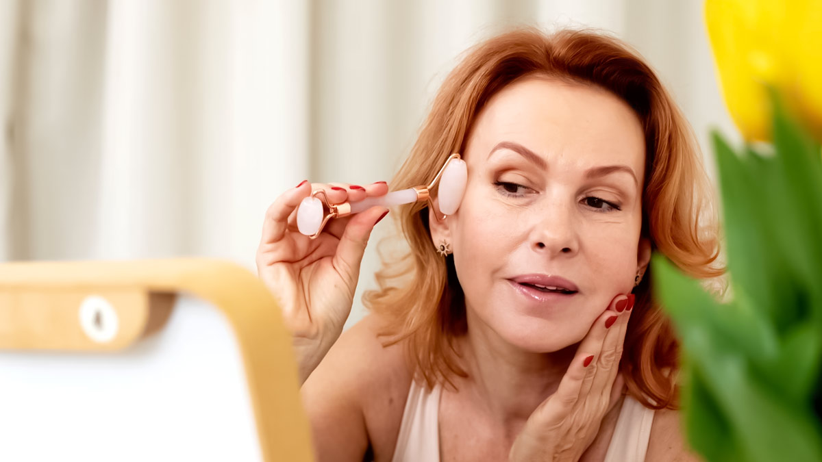 Managing Wrinkles: Skincare Tips For People In Their 40s And 50s 