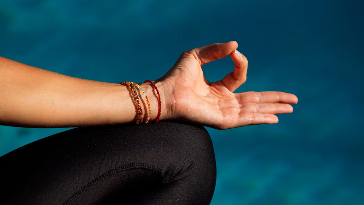 hand mudras in hindi