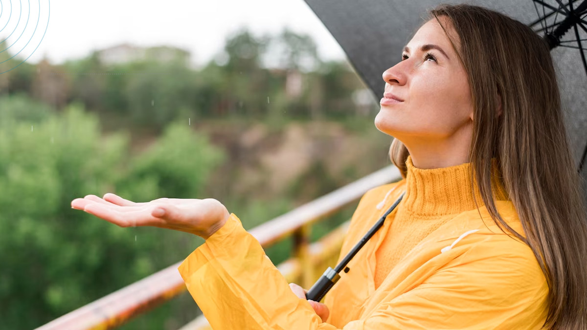 Teas to Stay Healthy in Monsoon Season in hindi